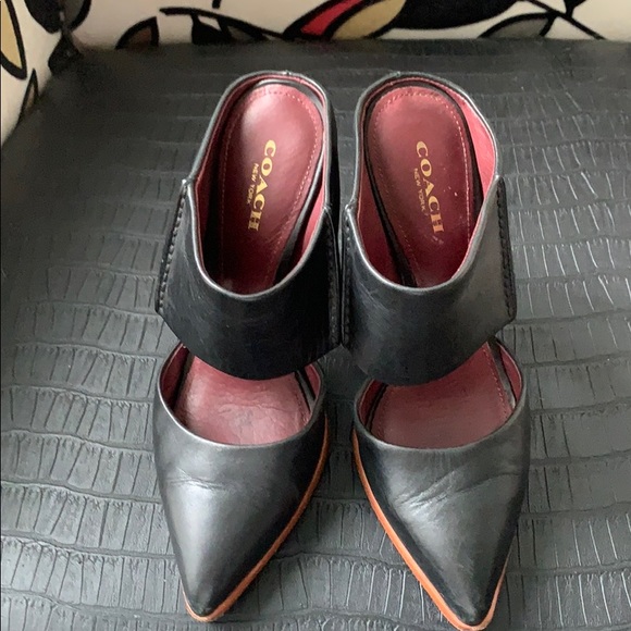 Coach heels - Picture 2 of 4